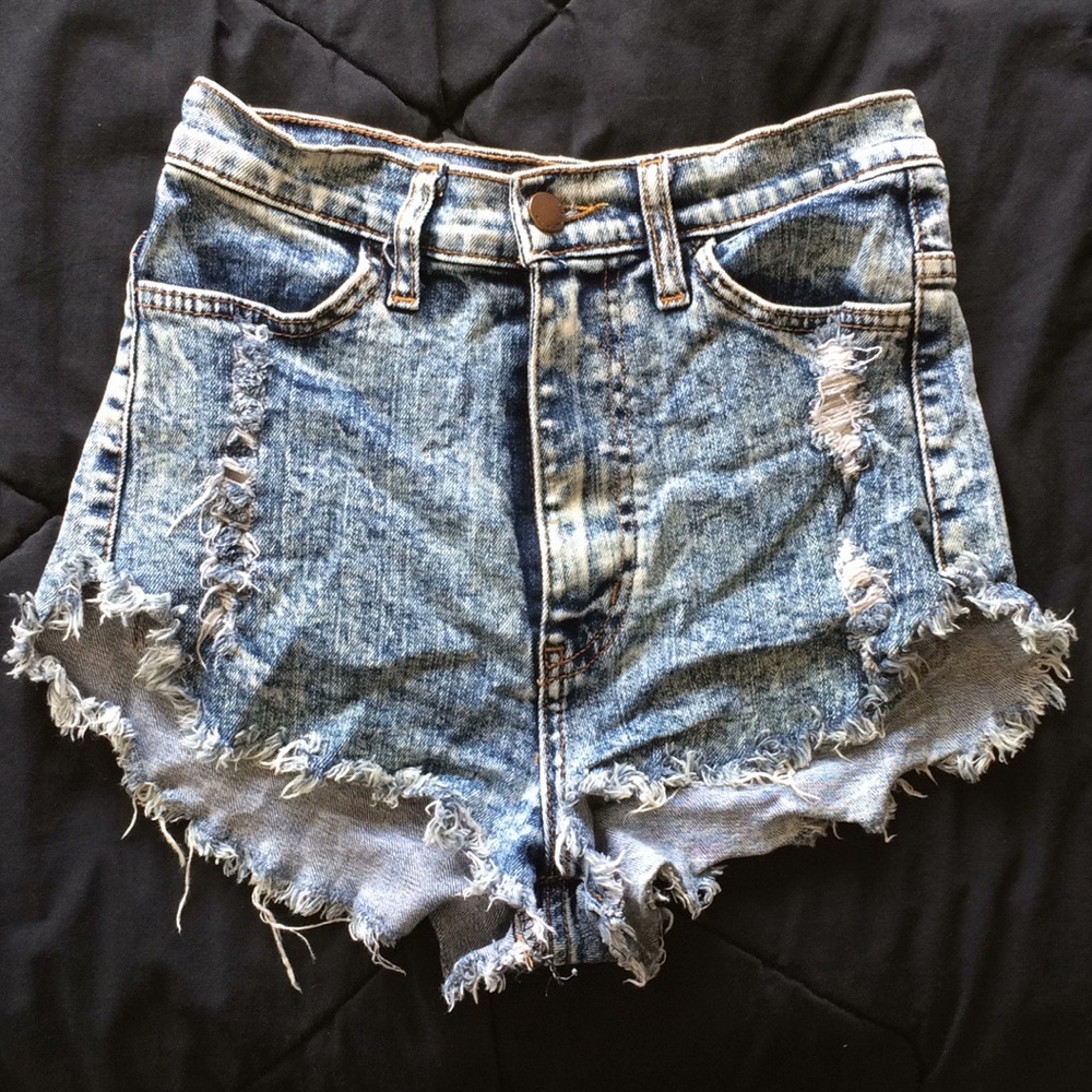 High waisted distressed shorts